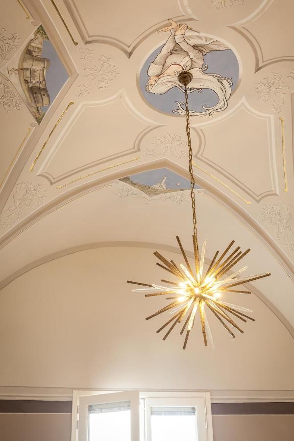 Coclee Suite Palace Salve Bagian luar foto