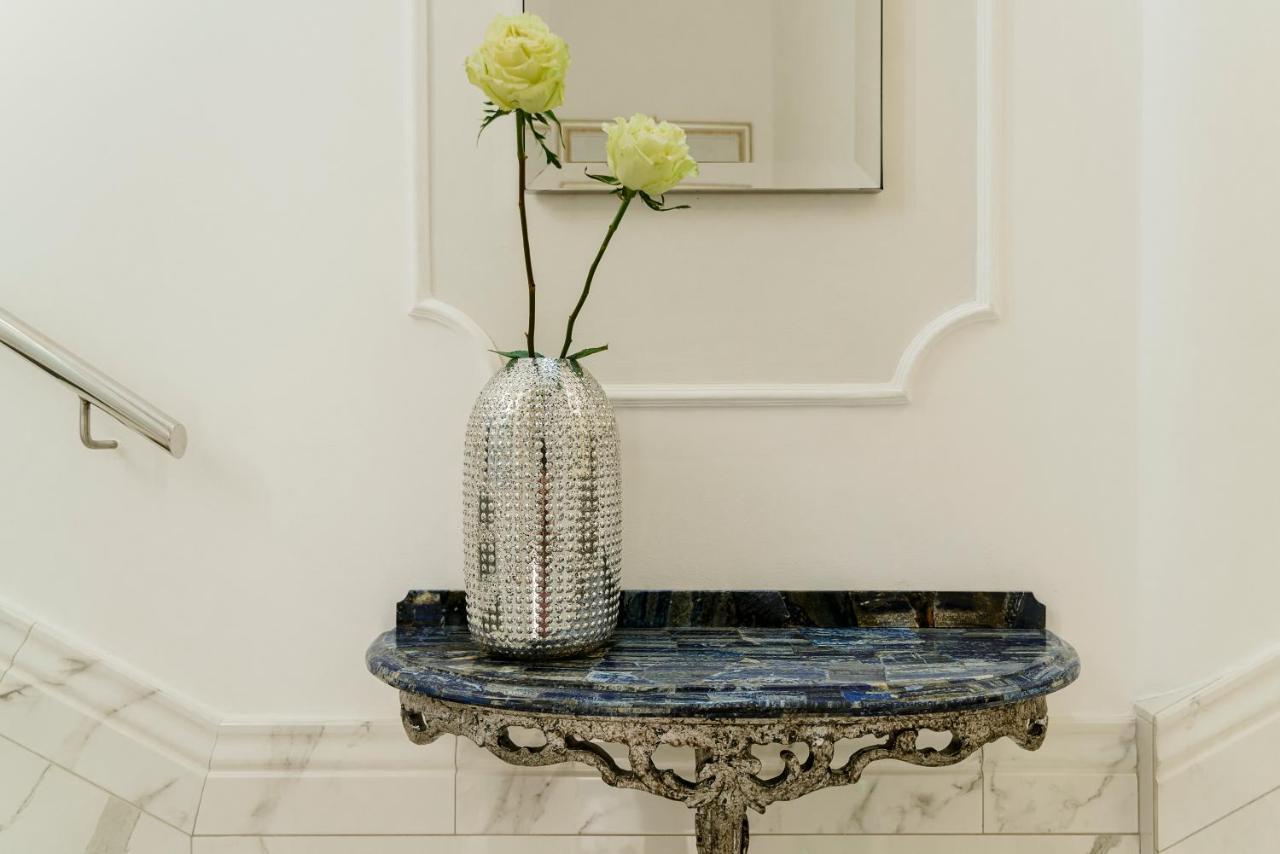 Coclee Suite Palace Salve Bagian luar foto